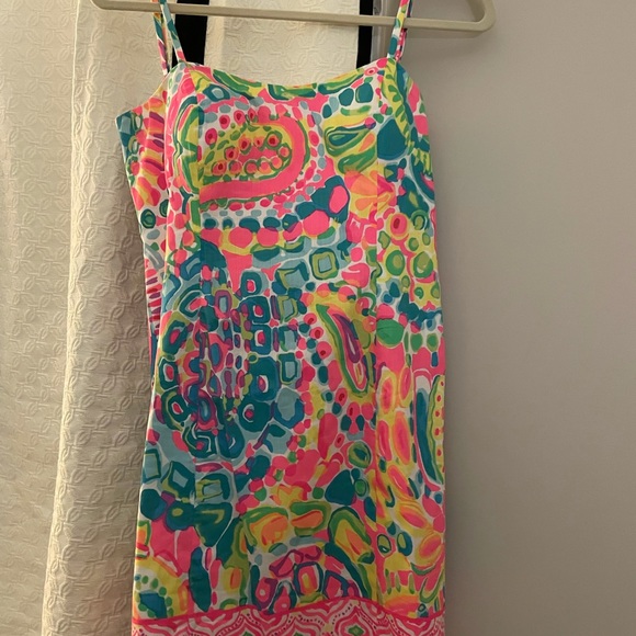 Lily Pulitzer Mini Dress. Size 2 - Picture 2 of 2